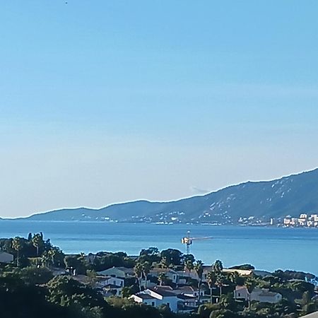 Studio Avec Terasse Vue Mer Porticcio  Exterior foto